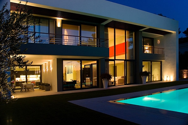 Πολυτελής κατοικία στη Δεκελείας, Εκάλη